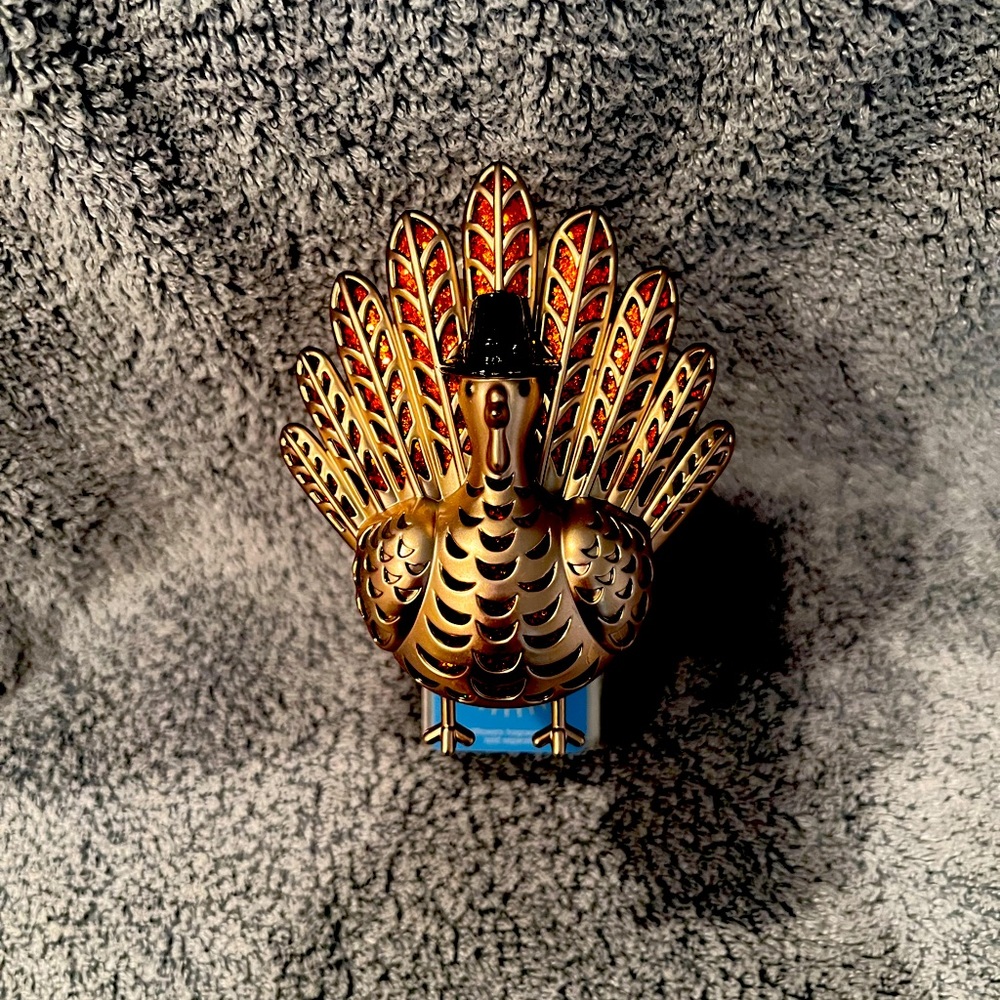 Bath & body, Works Thanksgiving, turkey, wallflower nightlight plug.